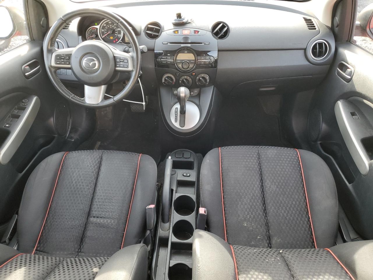2011 Mazda 2 - Image 8