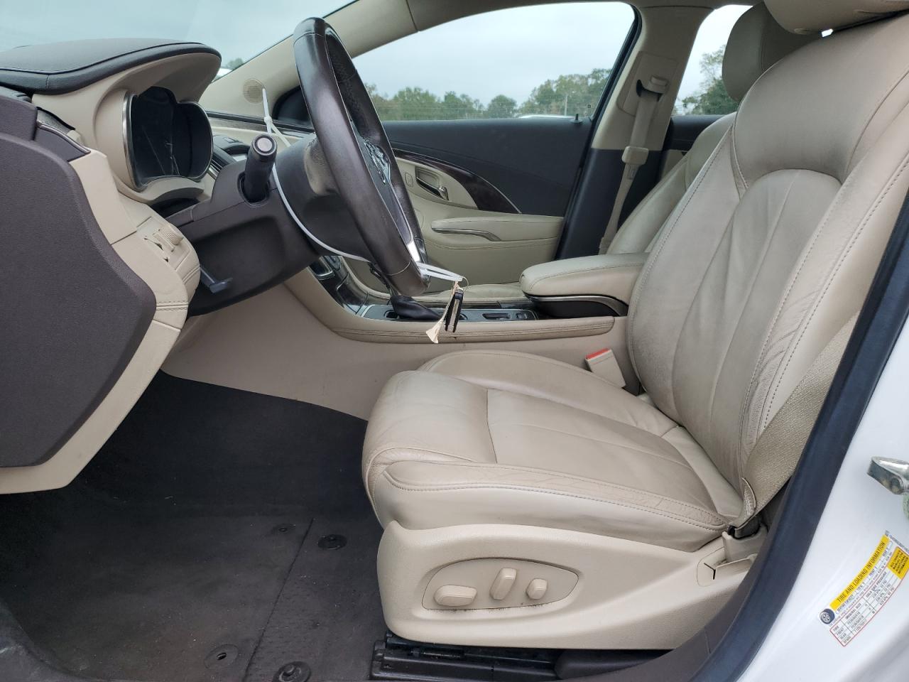 2015 Buick LaCrosse - Image 7