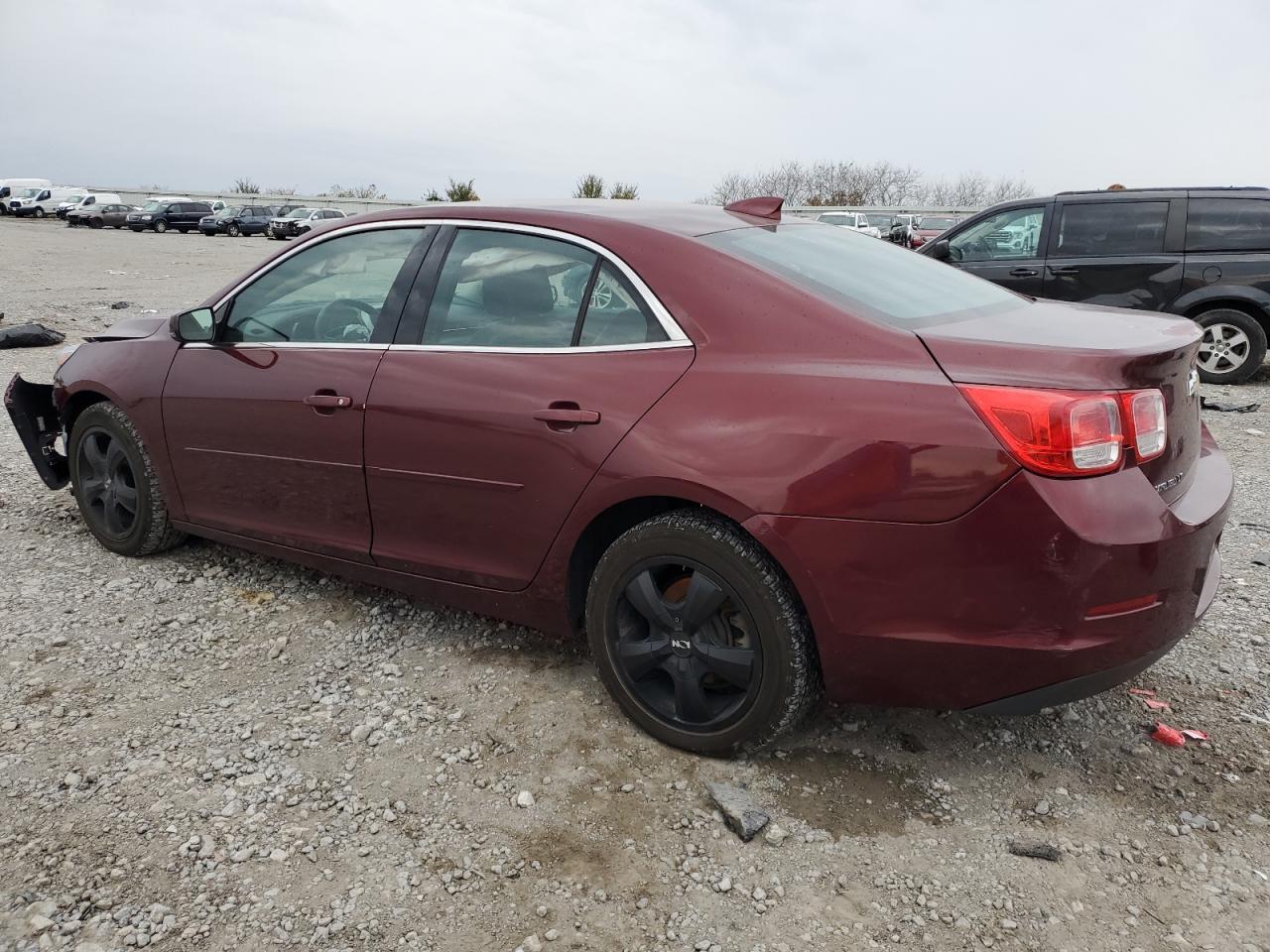 VIN 1G11C5SLXFF349763 2015 CHEVROLET MALIBU no.2