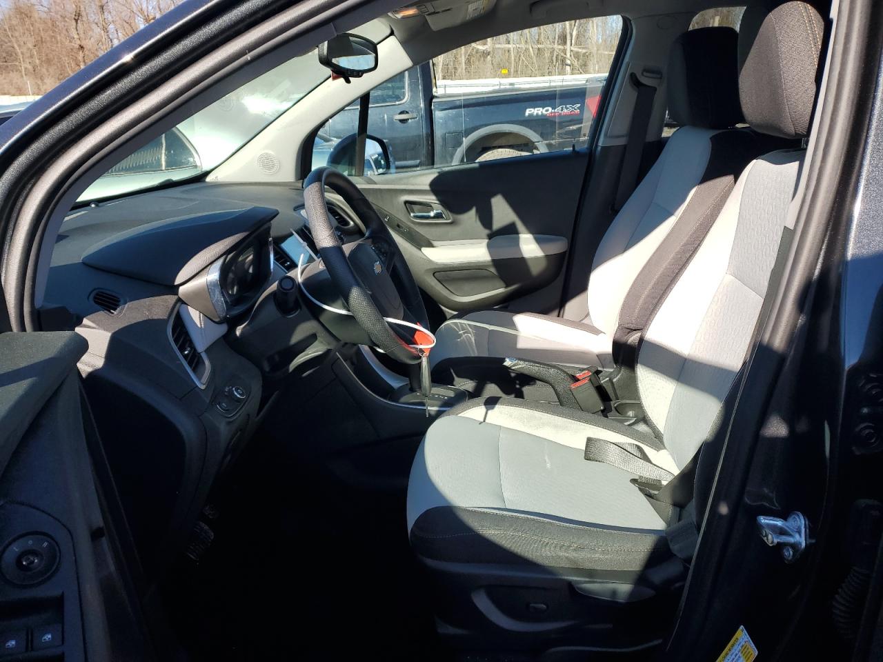 2019 Chevrolet Trax - Image 7