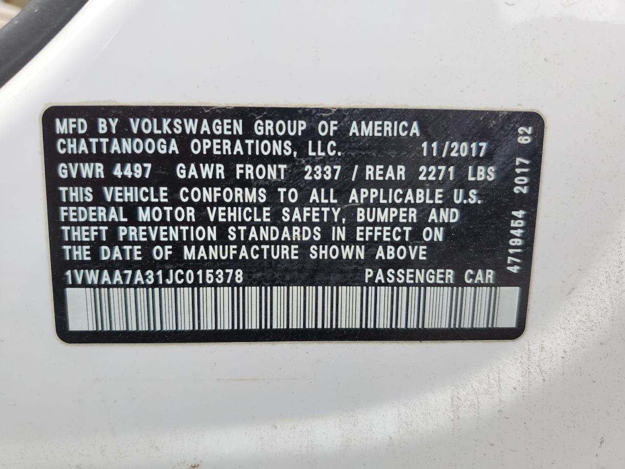 2018 Volkswagen Passat - Image 12