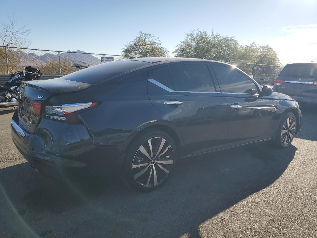 VIN 1N4BL4DV2LC272460 2020 NISSAN ALTIMA no.3