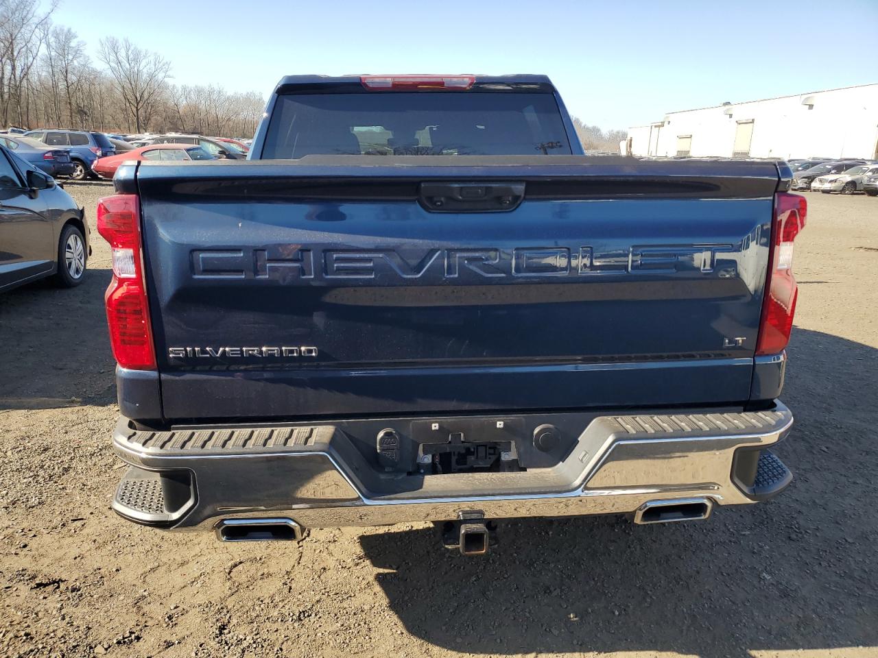 2022 Chevrolet Silverado - Image 6