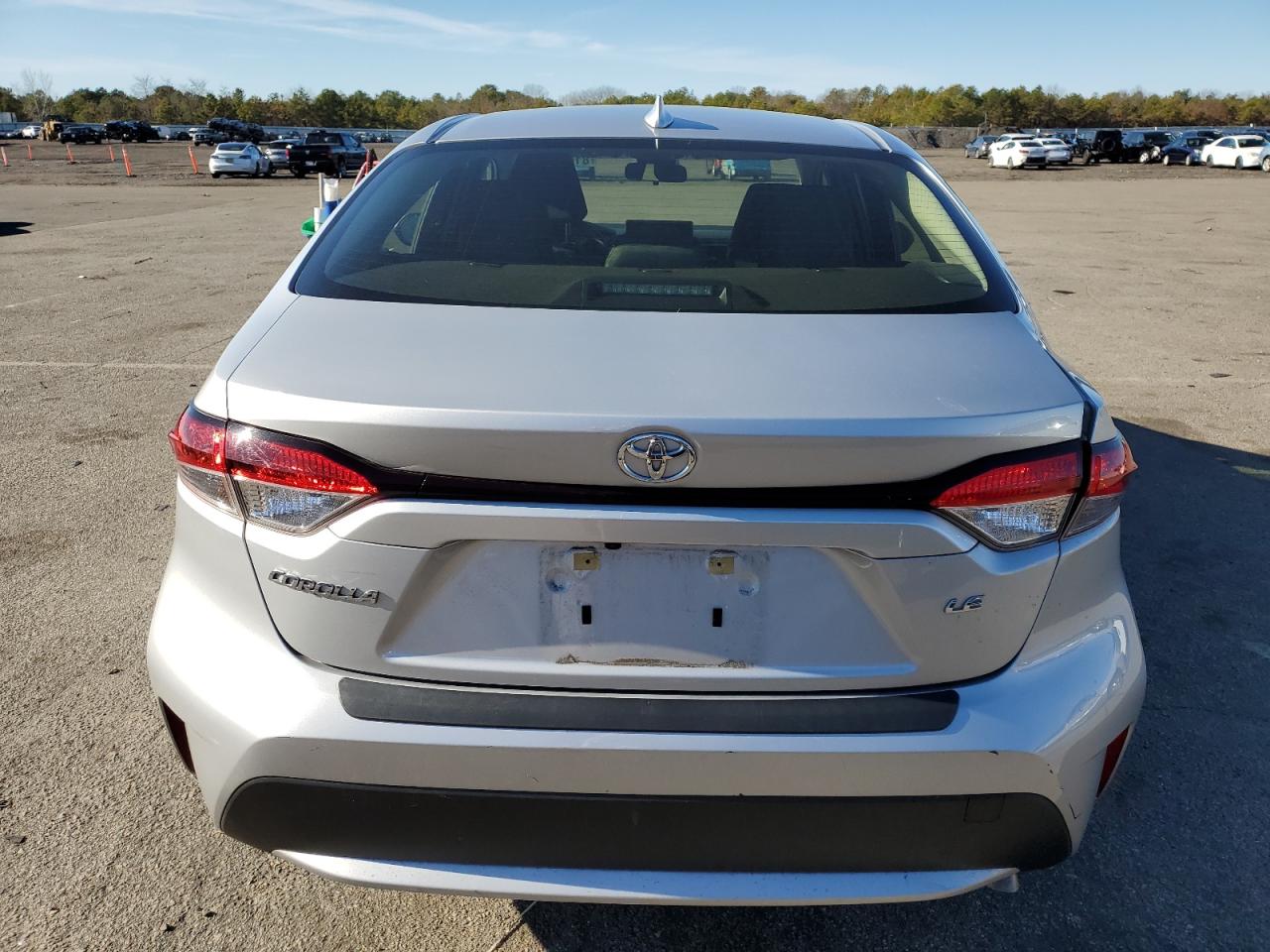 2022 Toyota Corolla - Image 6