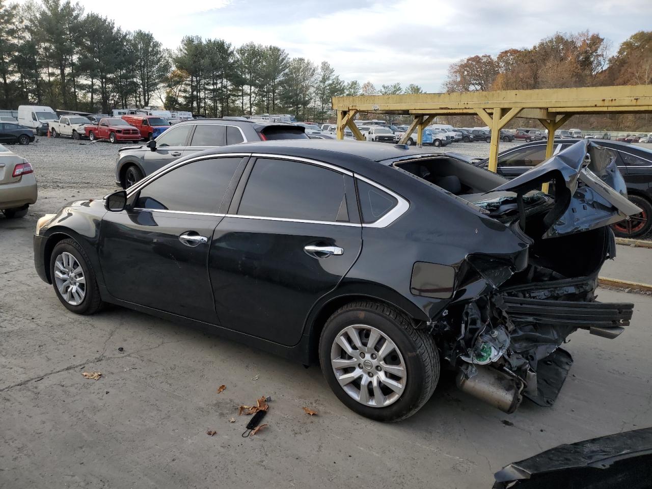 2014 Nissan Altima - Image 2