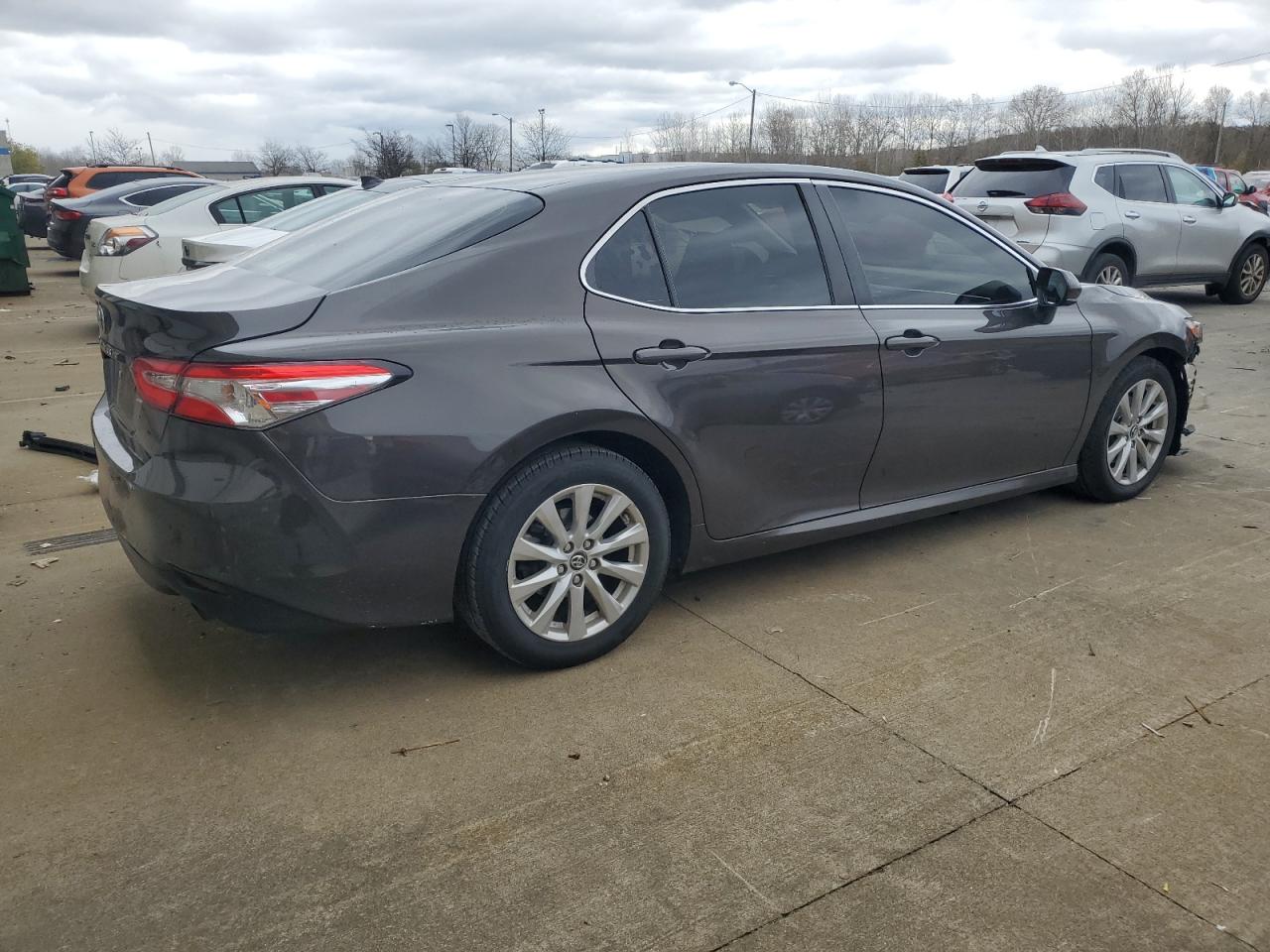 2018 Toyota Camry - Image 3