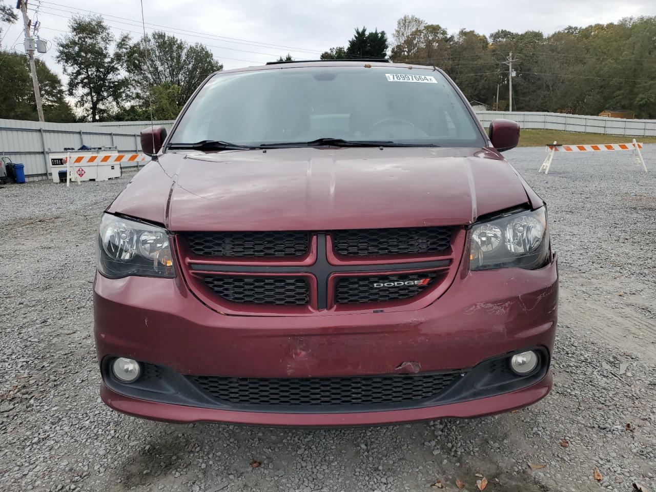 2018 Dodge Caravan - Image 5