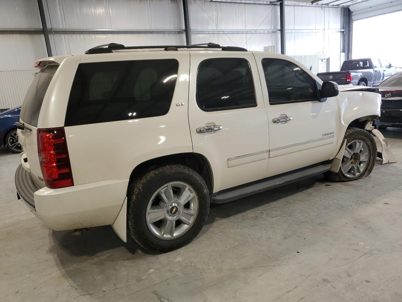 2010 Chevrolet Tahoe - Image 3