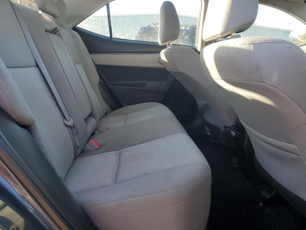 2015 Toyota Corolla - Image 10