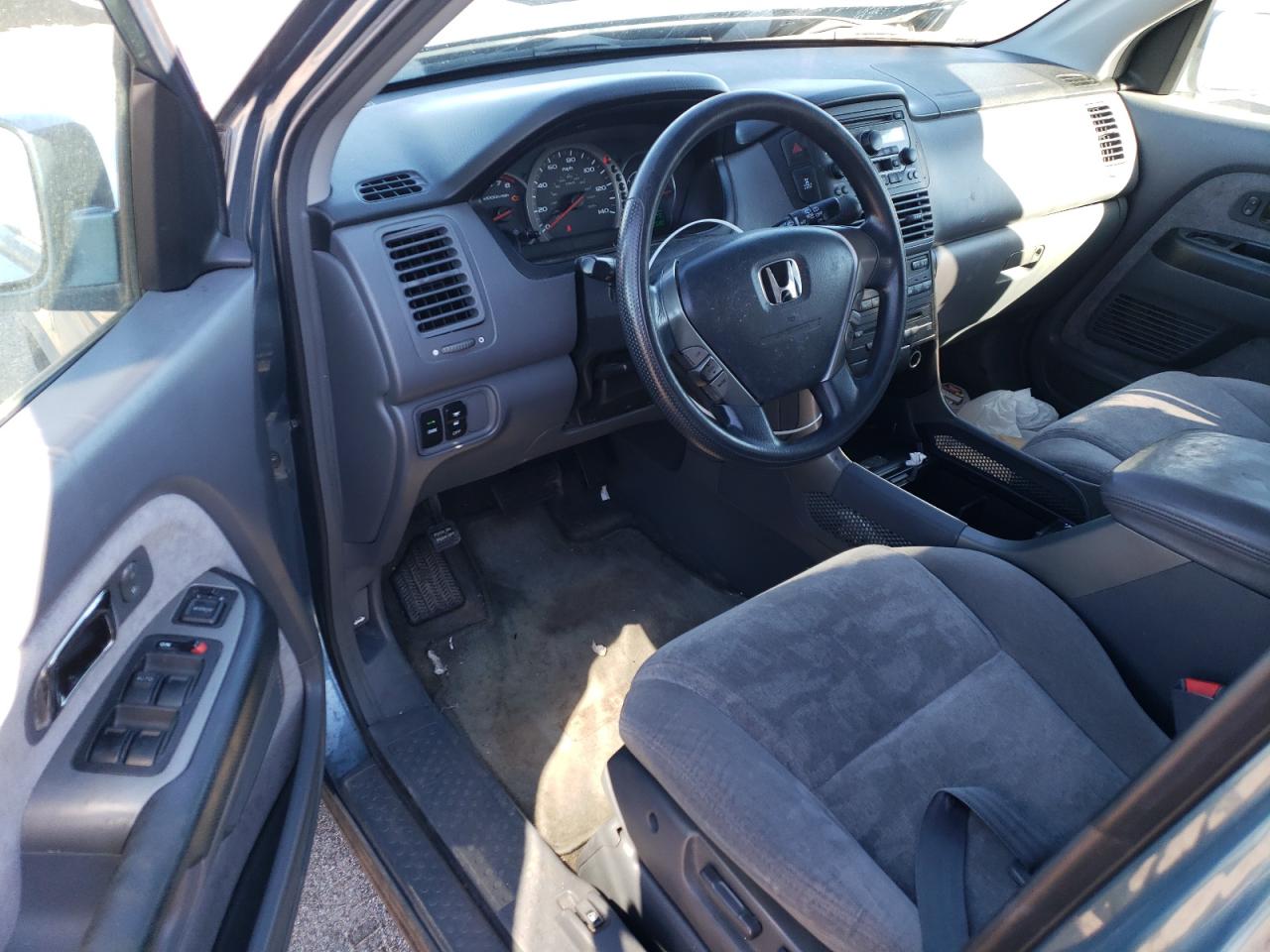 2005 Honda Pilot - Image 8
