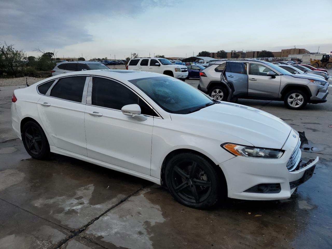 VIN 3FA6P0HD8GR217289 2016 FORD FUSION no.4