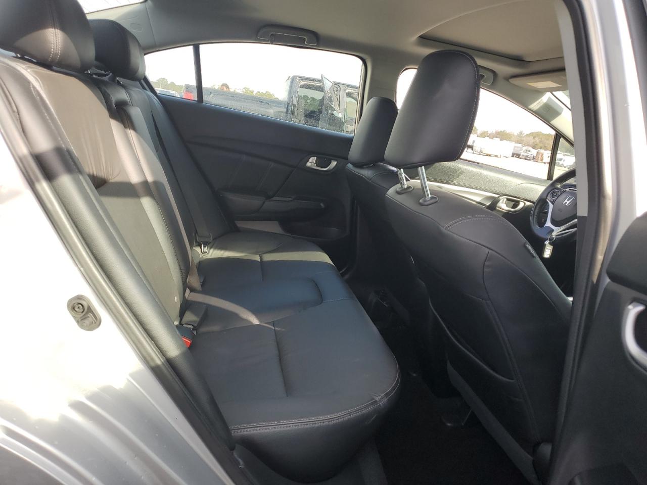 2015 Honda Civic - Image 10