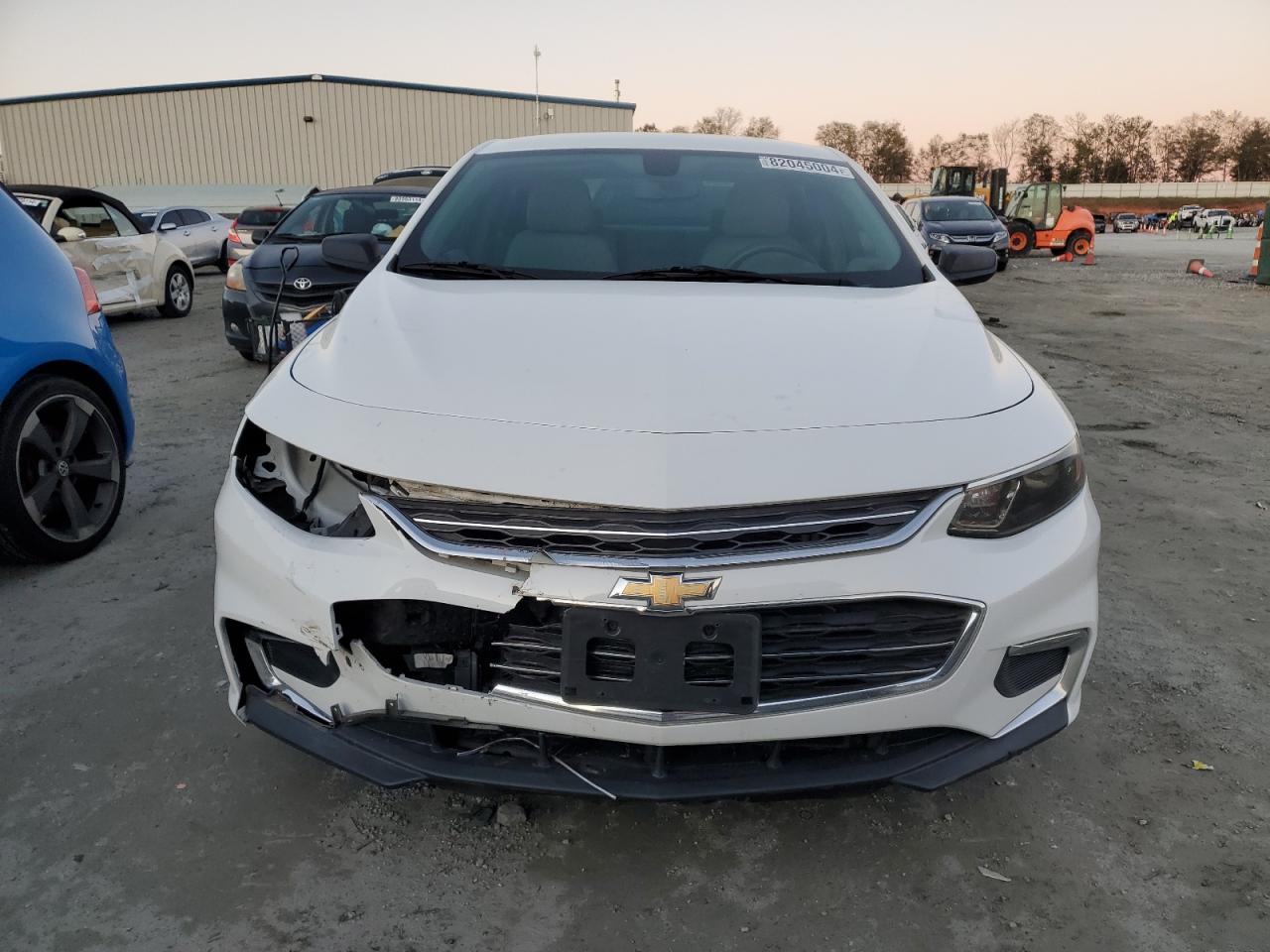 2017 Chevrolet Malibu - Image 5