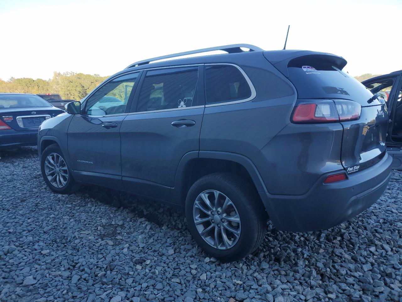 2020 Jeep Grand Cherokee - Image 2
