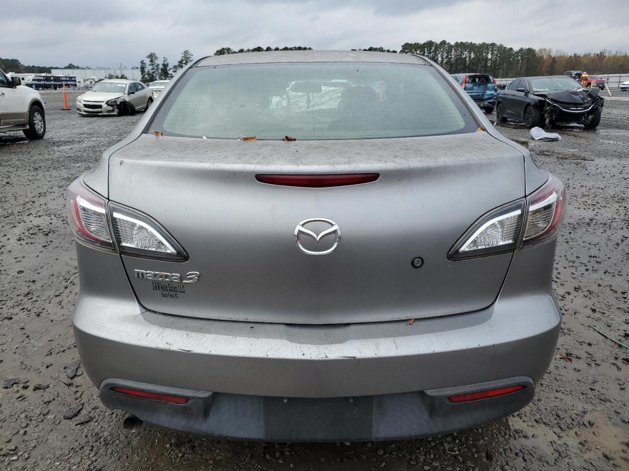 2011 Mazda 3 I VIN: JM1BL1UF0B1900219 Lot: 81535594