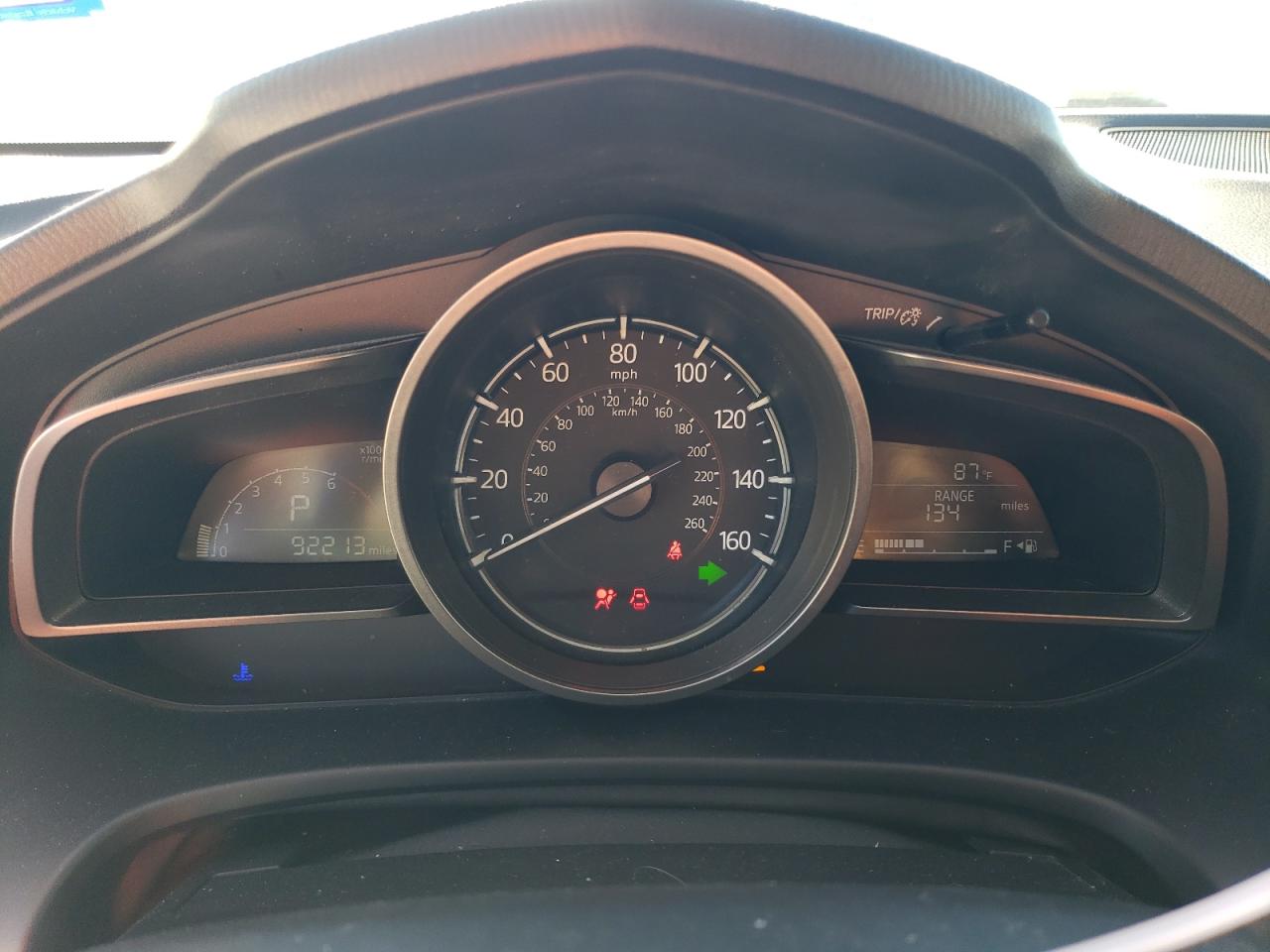 2018 Mazda 3 - Image 9
