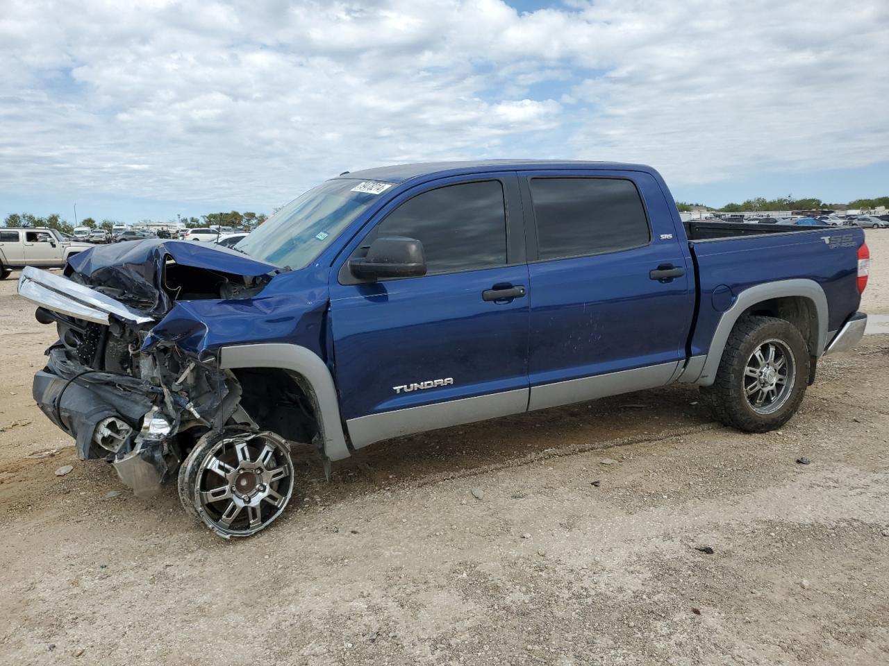 2015 TOYOTA TUNDRA