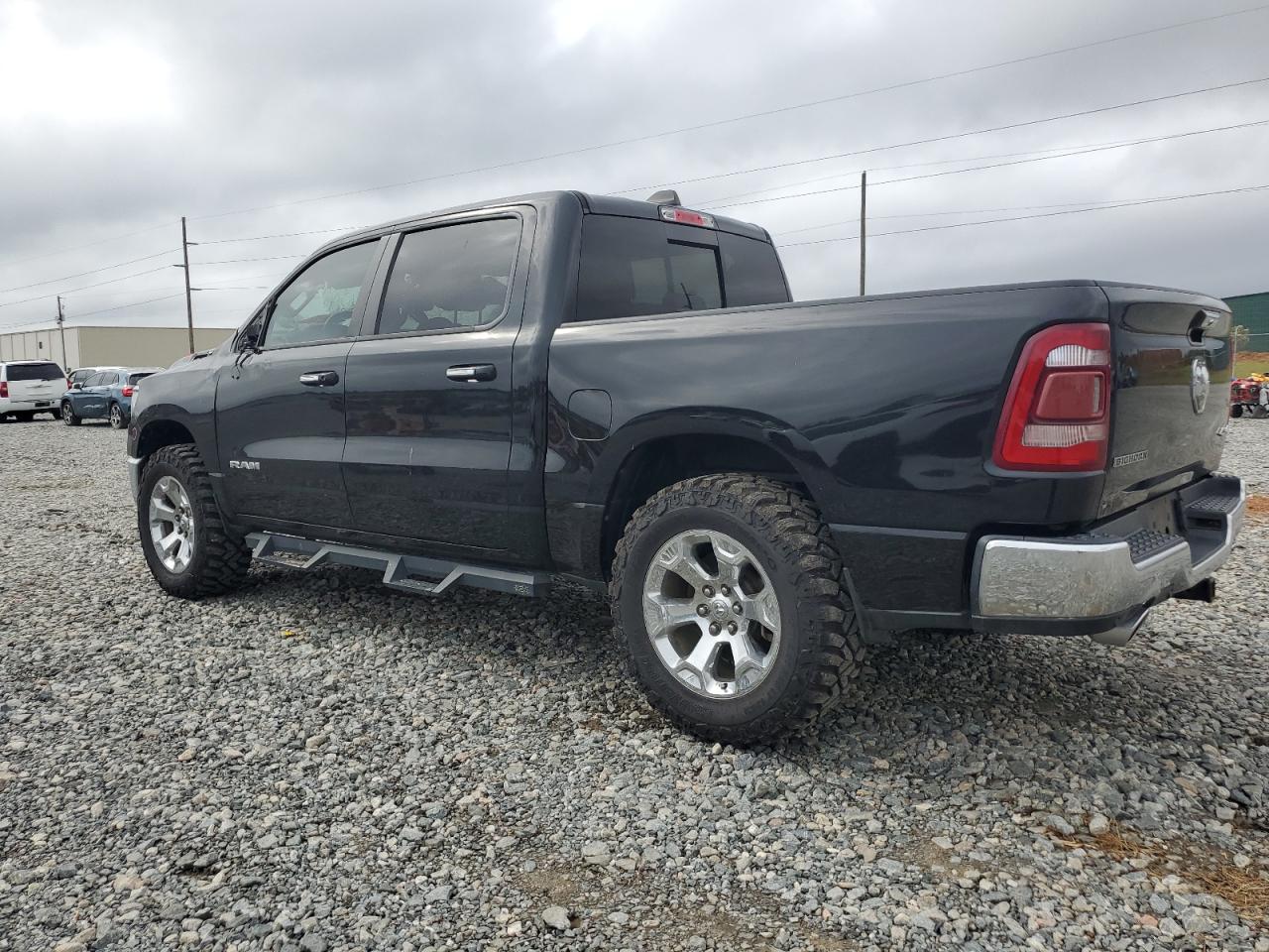 2019 RAM 1500 - Image 2