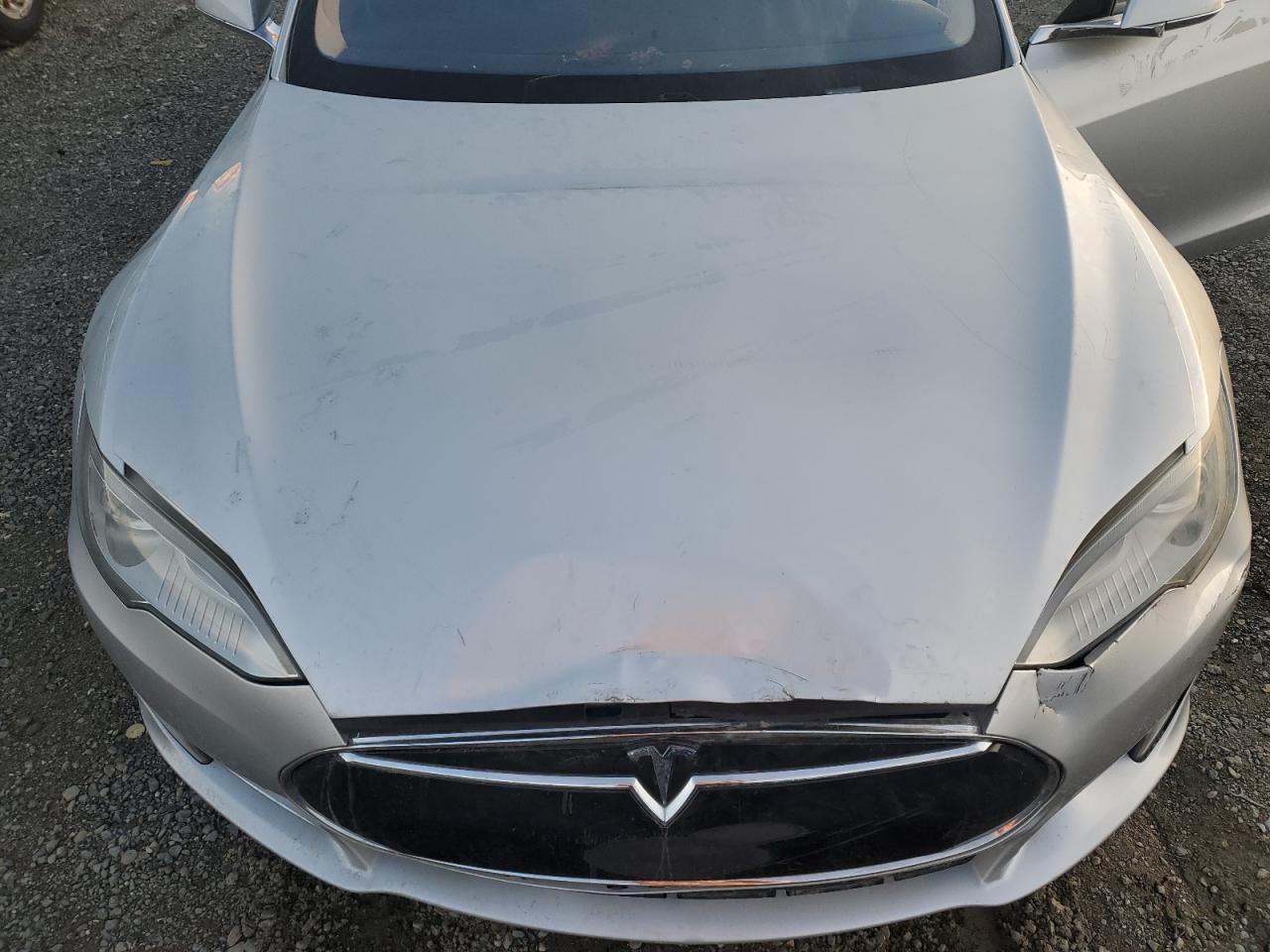 2013 Tesla Model S VIN: 5YJSA1CG8DFP04958 Lot: 80484904