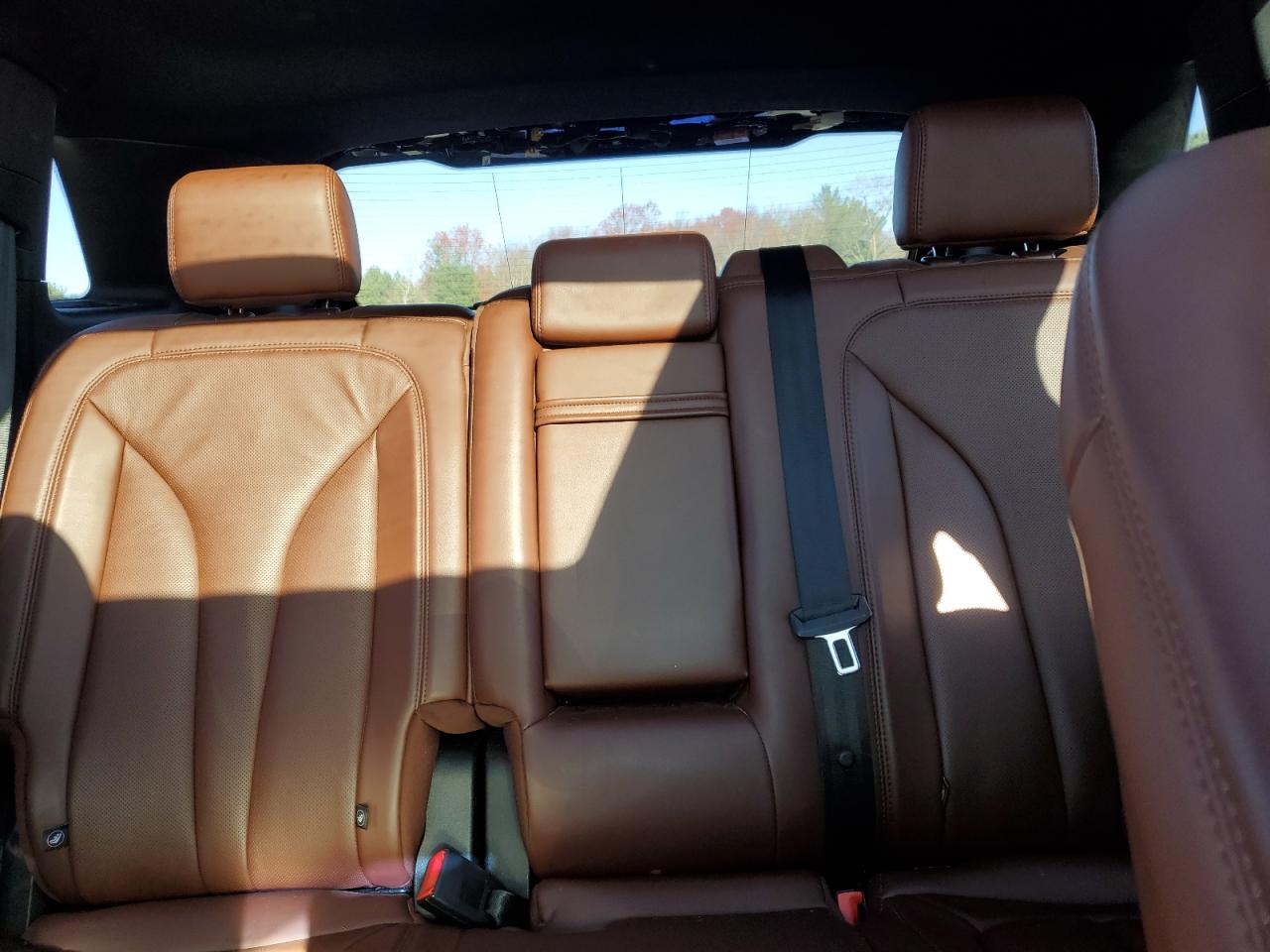 2018 Lincoln MKX - Image 10