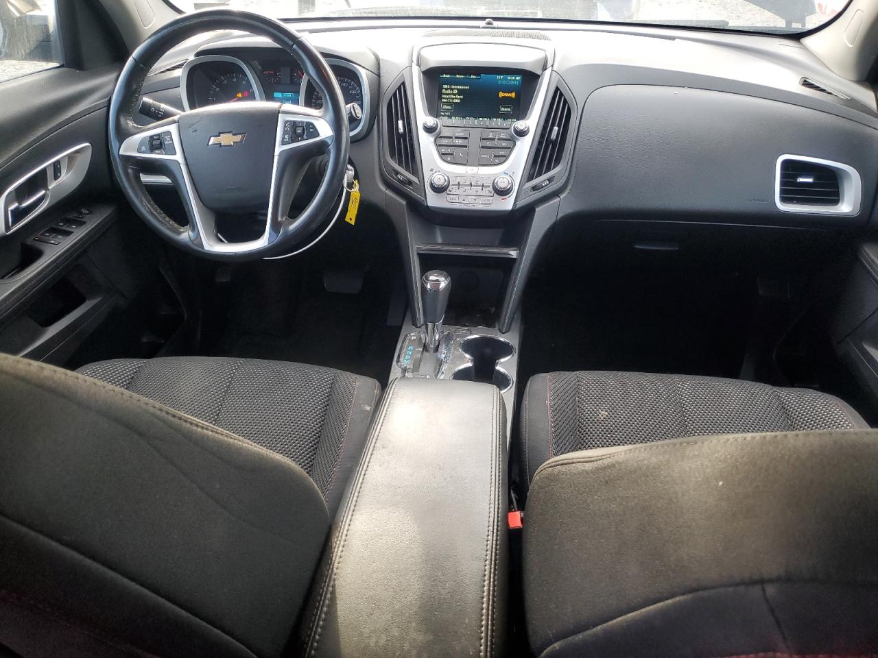 2017 Chevrolet Equinox - Image 8