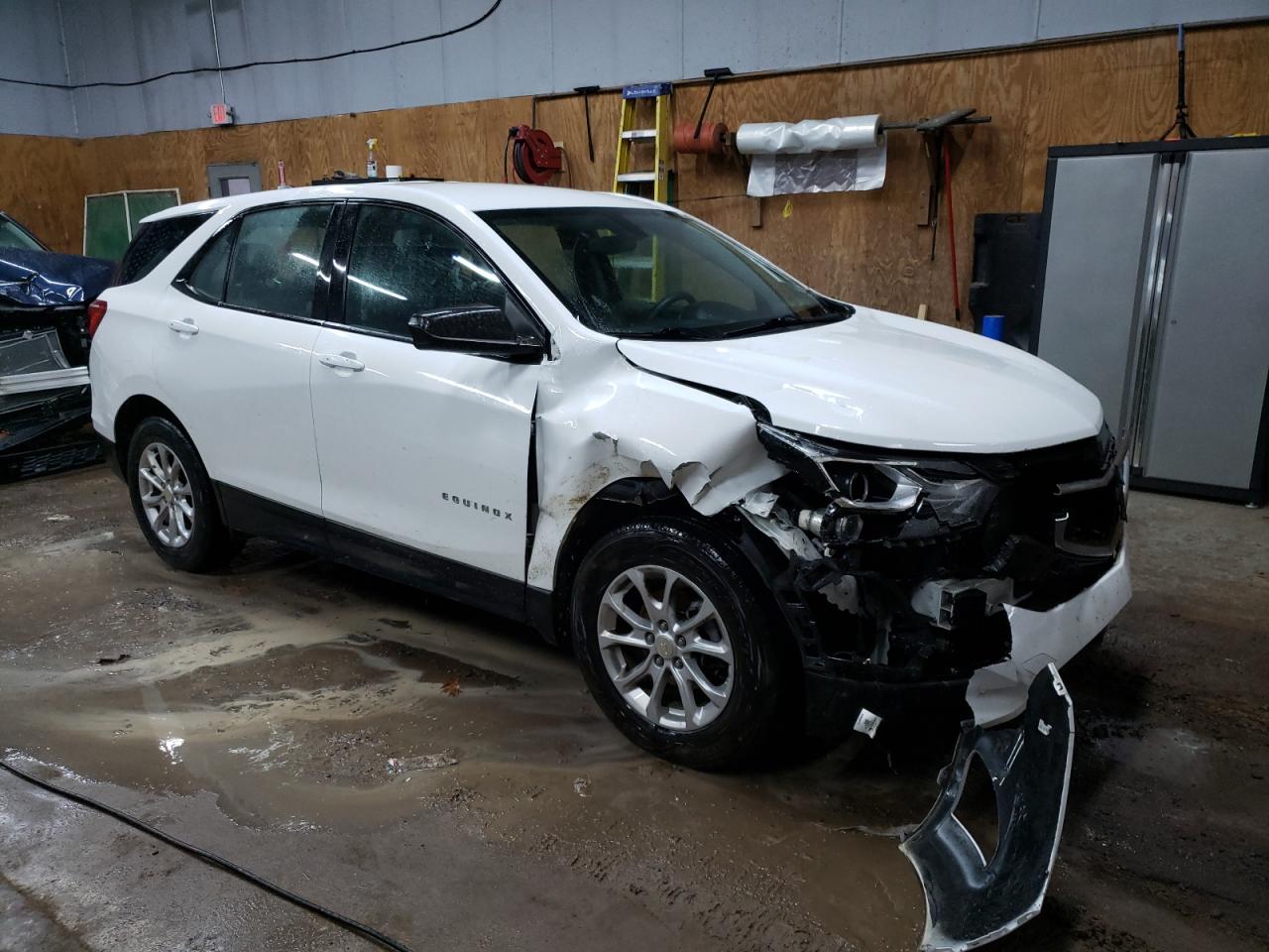 2019 Chevrolet Equinox - Image 4