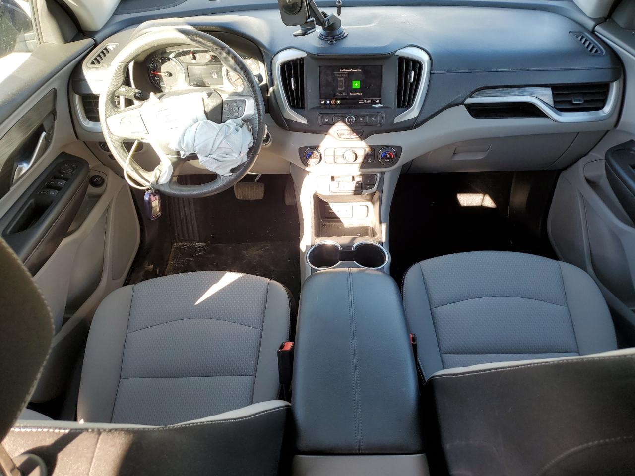 2022 GMC Terrain - Image 8