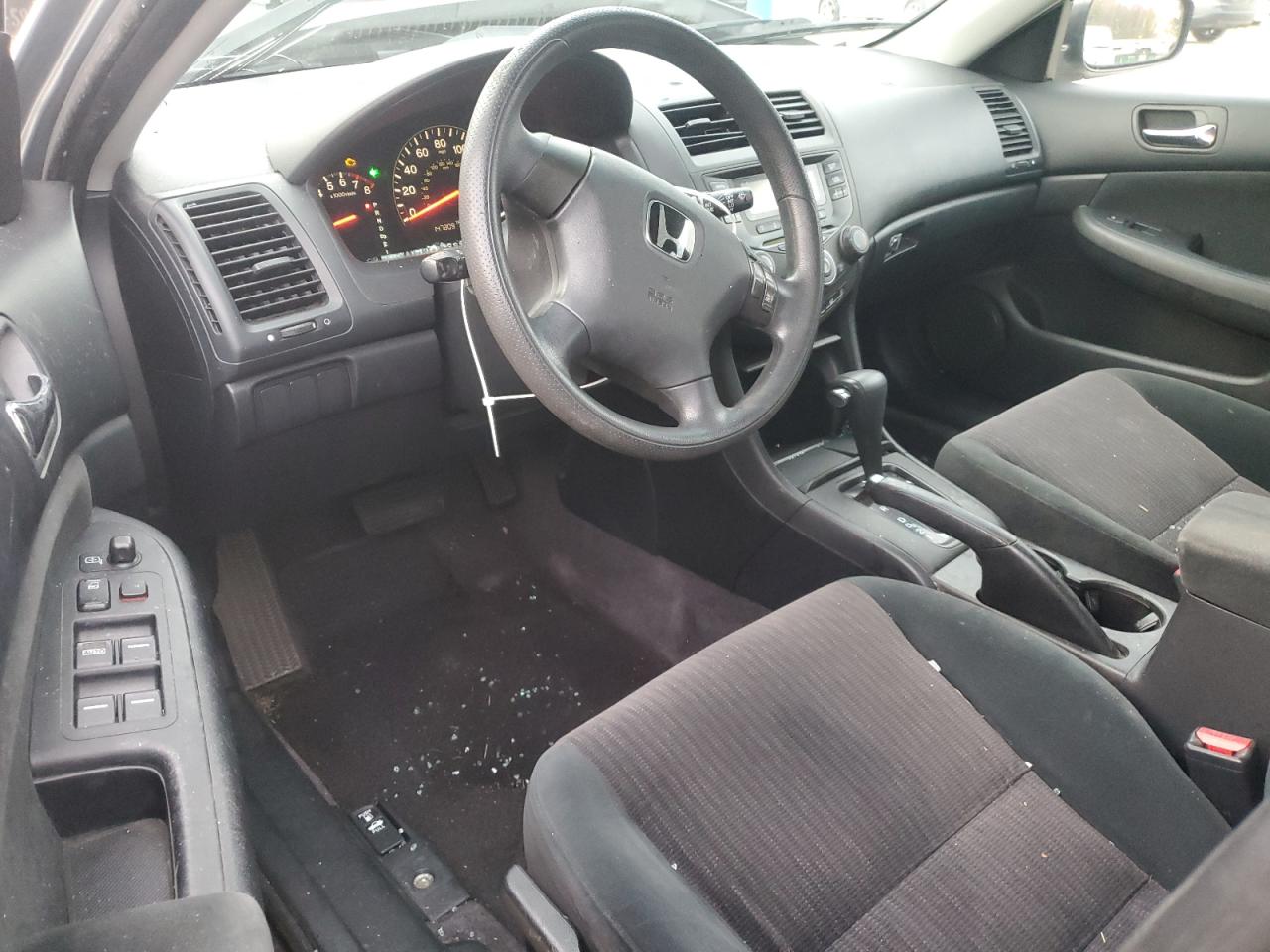 2004 Honda Accord - Image 8