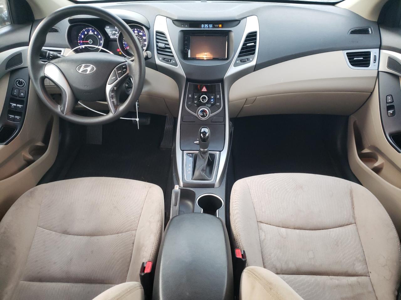 2014 Hyundai Elantra - Image 8