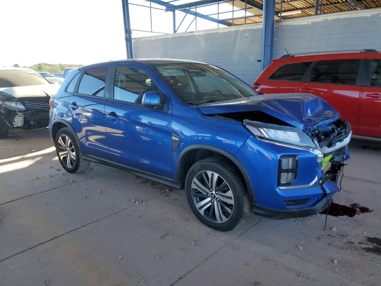 2020 Mitsubishi Outlander - Image 4