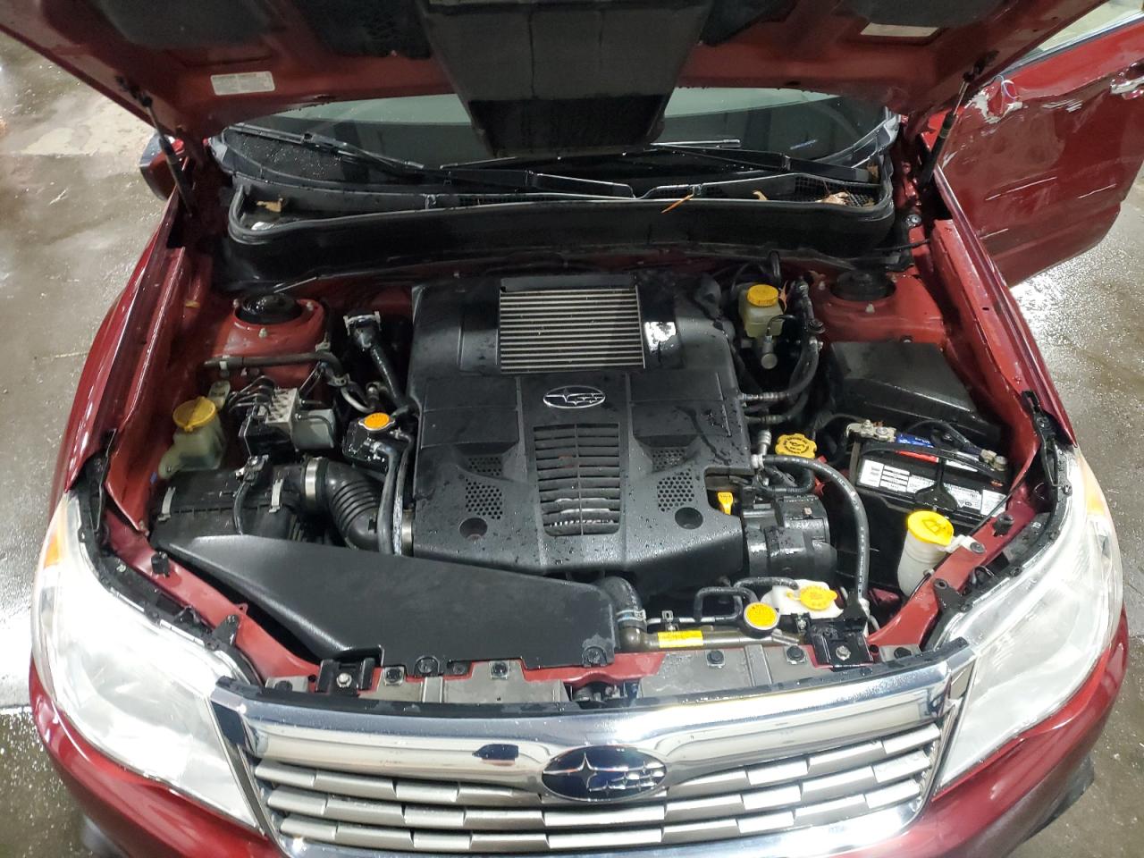 2010 Subaru Forester - Image 12