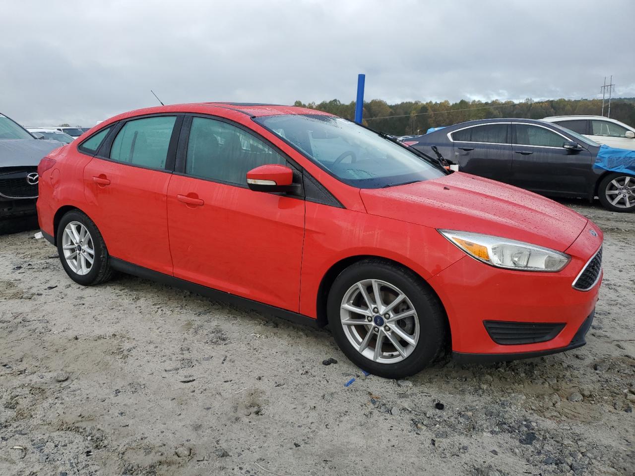 VIN 1FADP3F22GL296600 2016 FORD FOCUS no.4