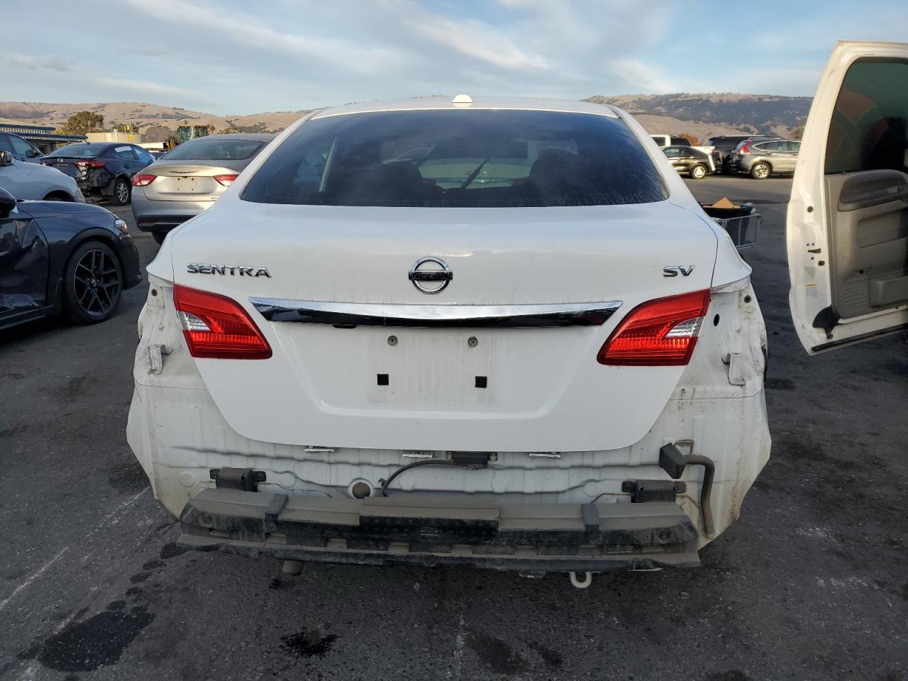 2017 Nissan Sentra S VIN: 3N1AB7APXHY301172 Lot: 81323894