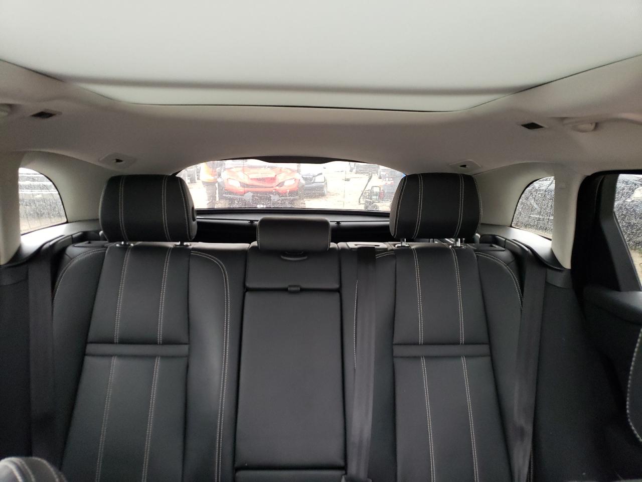2019 Land Rover Range Rover - Image 10