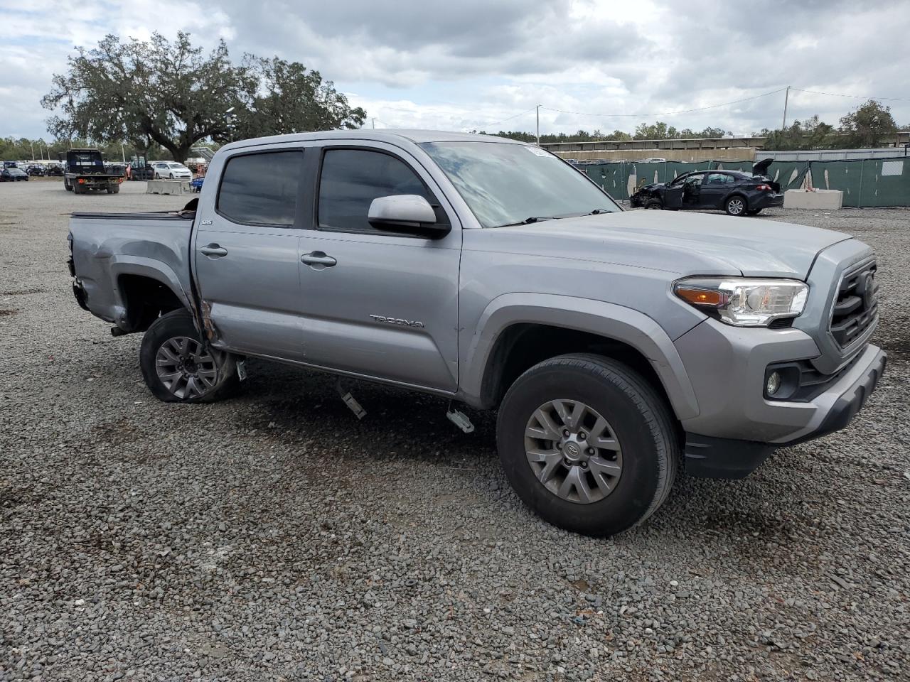 2019 Toyota Tacoma - Image 4