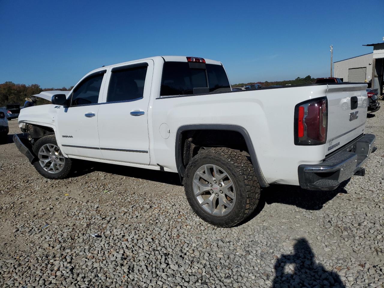 2018 GMC Sierra - Image 2