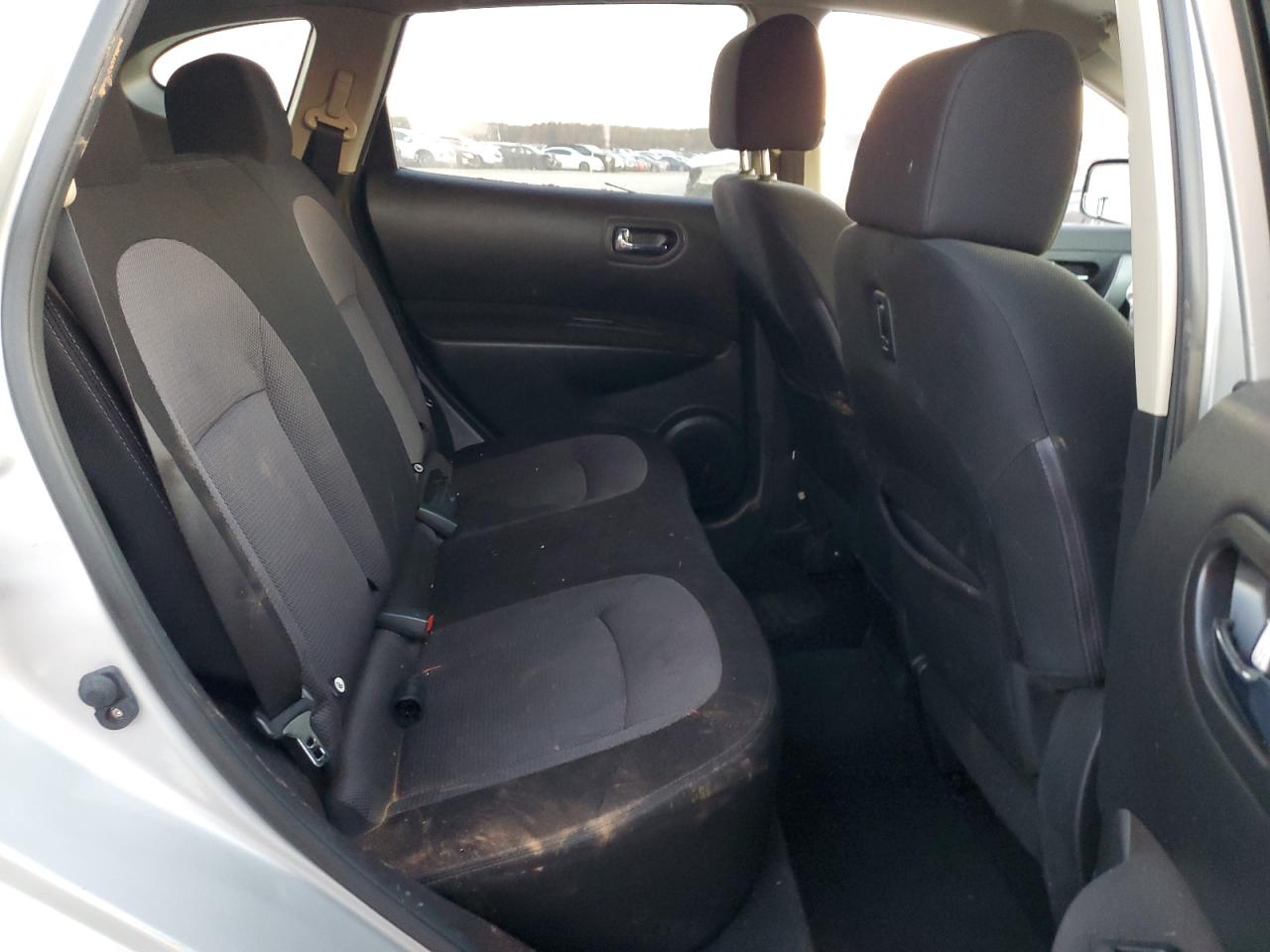 2012 Nissan Rogue - Image 10
