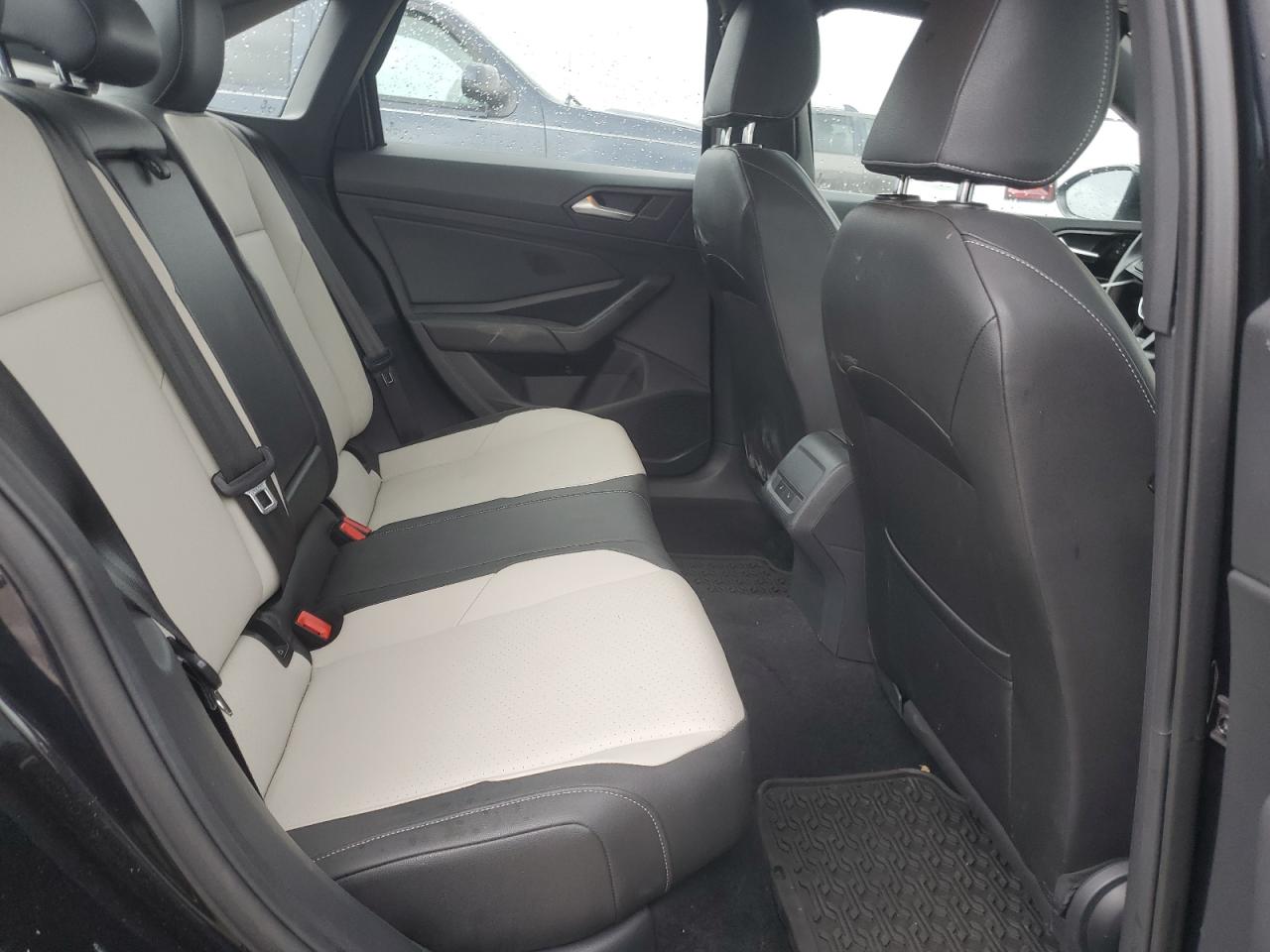 2019 Volkswagen Jetta - Image 10