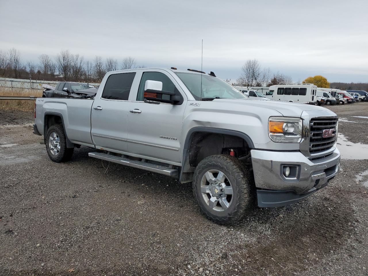 2015 GMC Sierra - Image 4
