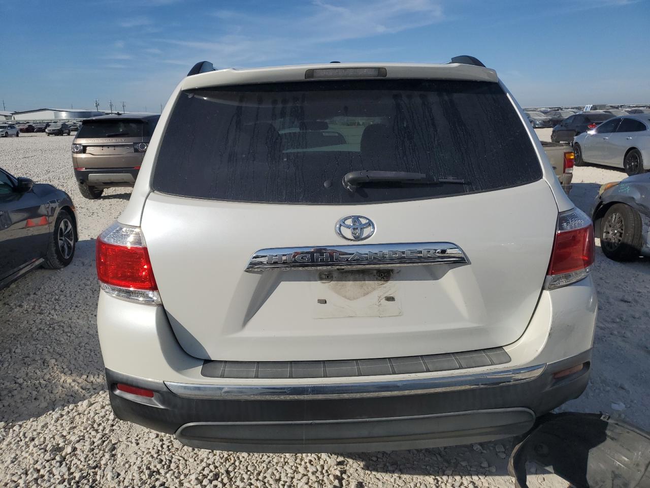 2012 Toyota Highlander - Image 6