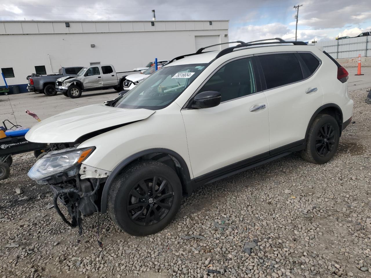 2018 Nissan Rogue - Image 1