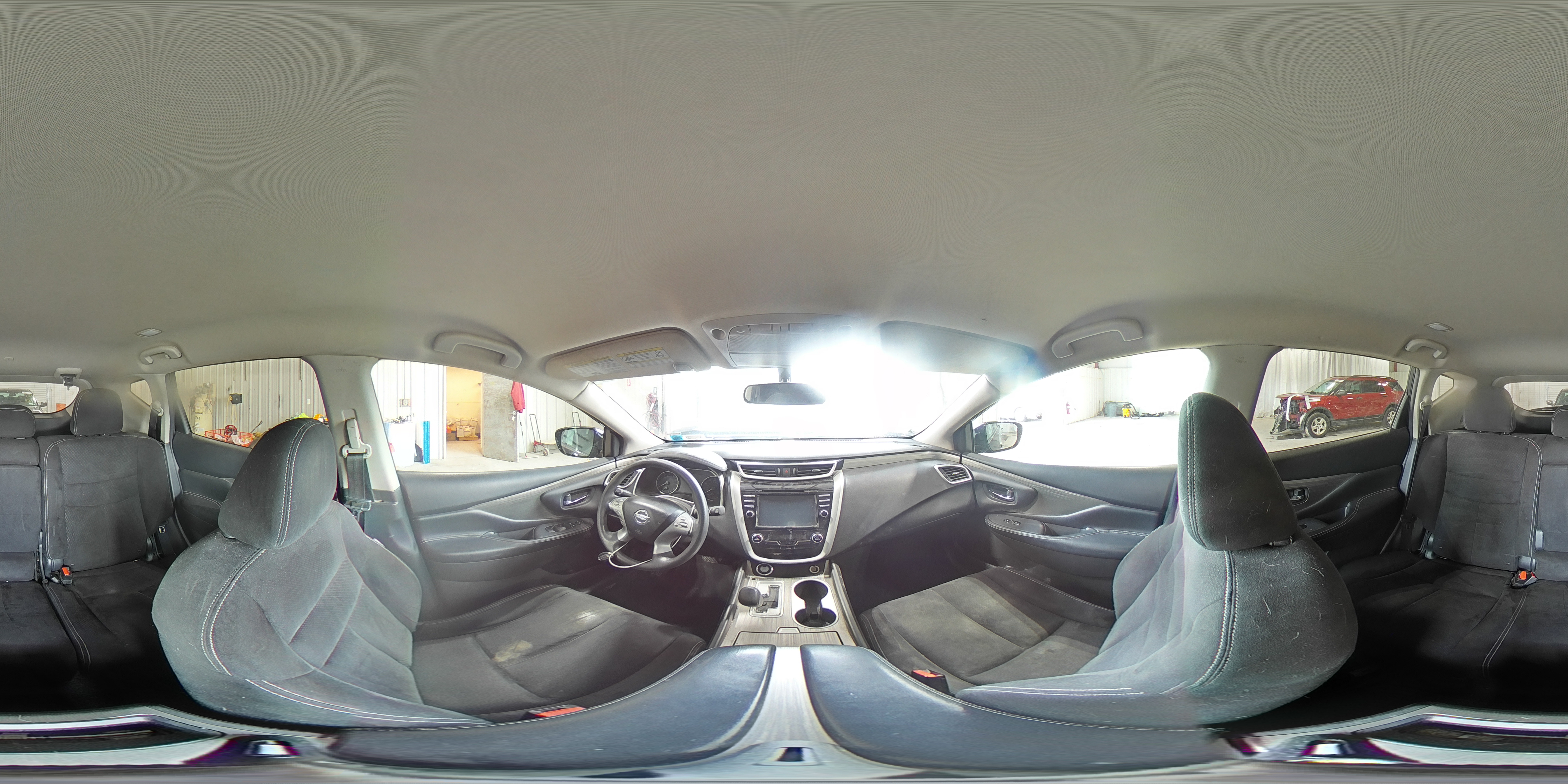 2015 Nissan Murano - Image 16