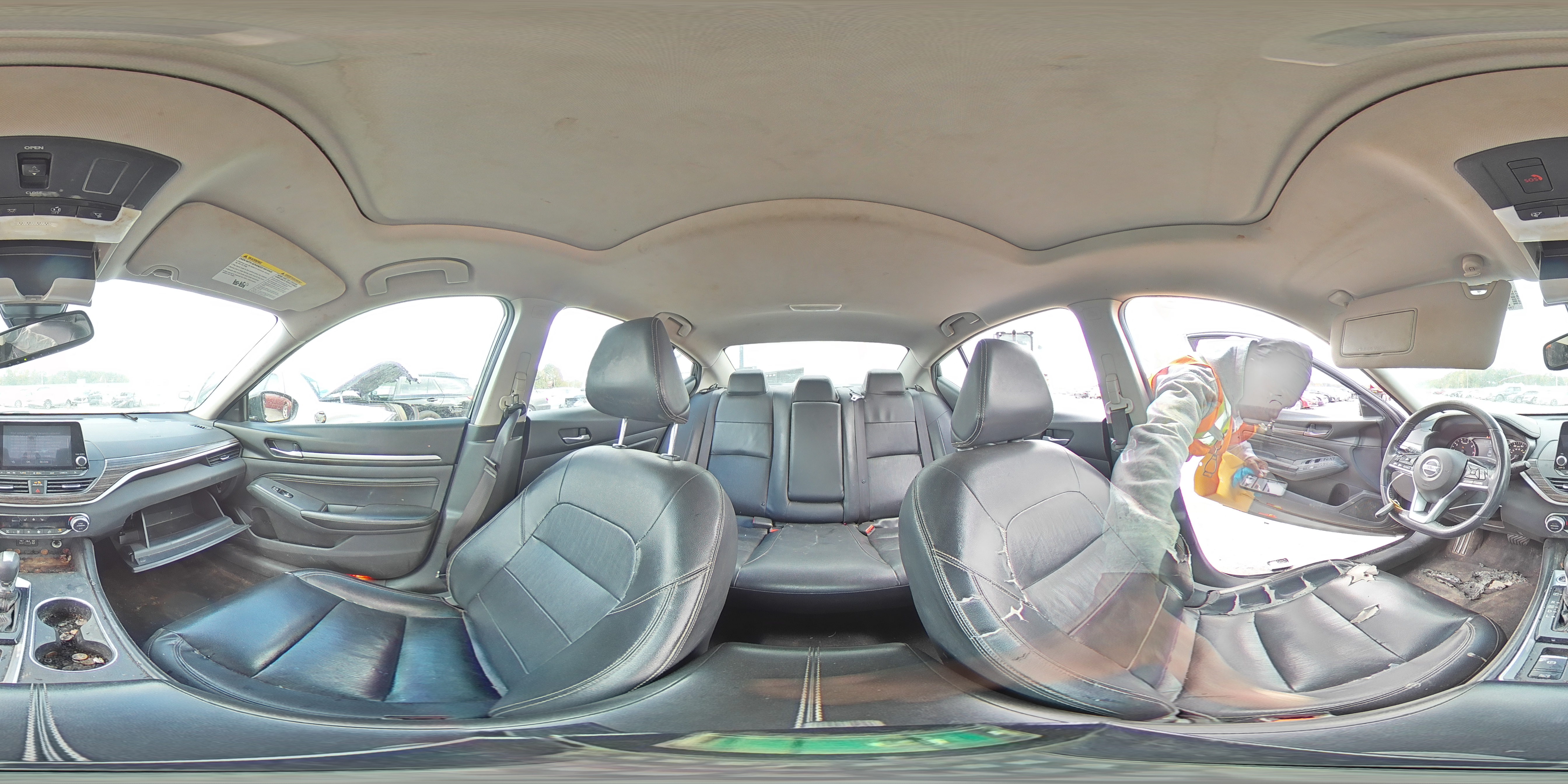 2019 Nissan Altima - Image 14