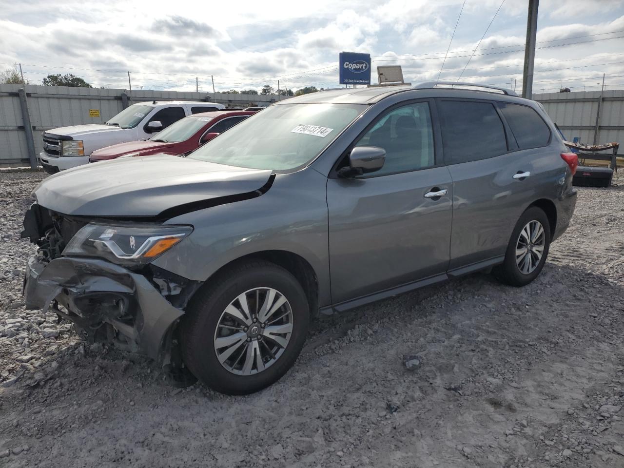 2020 Nissan Pathfinder - Image 1