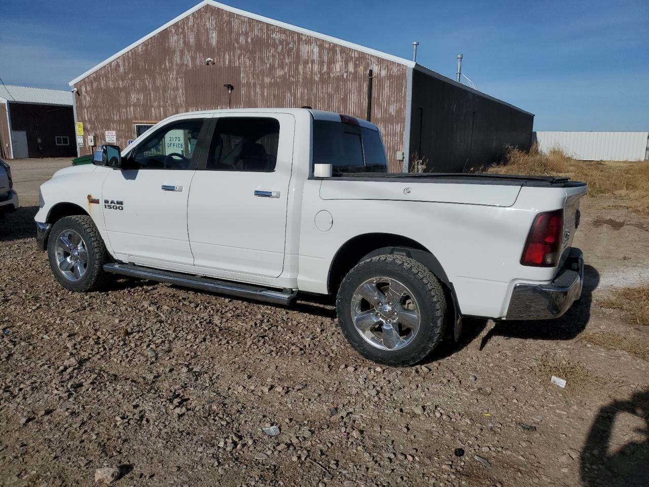 2014 RAM 1500 - Image 2