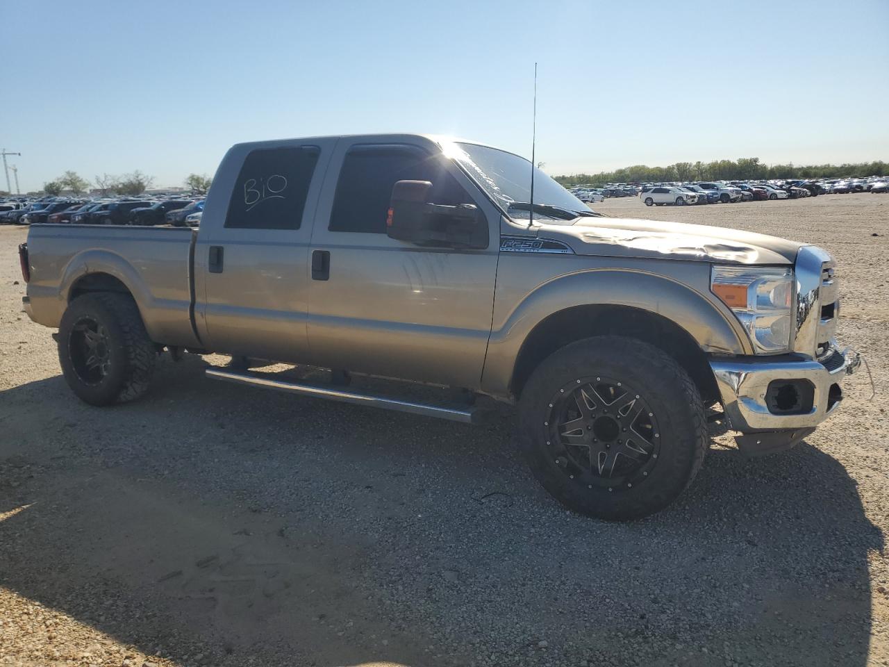 2011 Ford F250 - Image 4