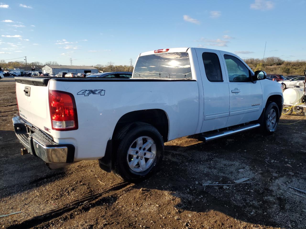2010 GMC Sierra - Image 3
