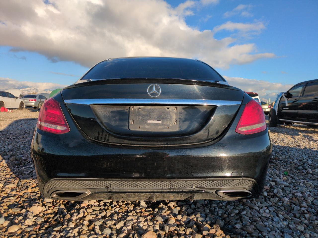 2016 Mercedes-Benz C 300 4Matic VIN: 55SWF4KB6GU102024 Lot: 82163174