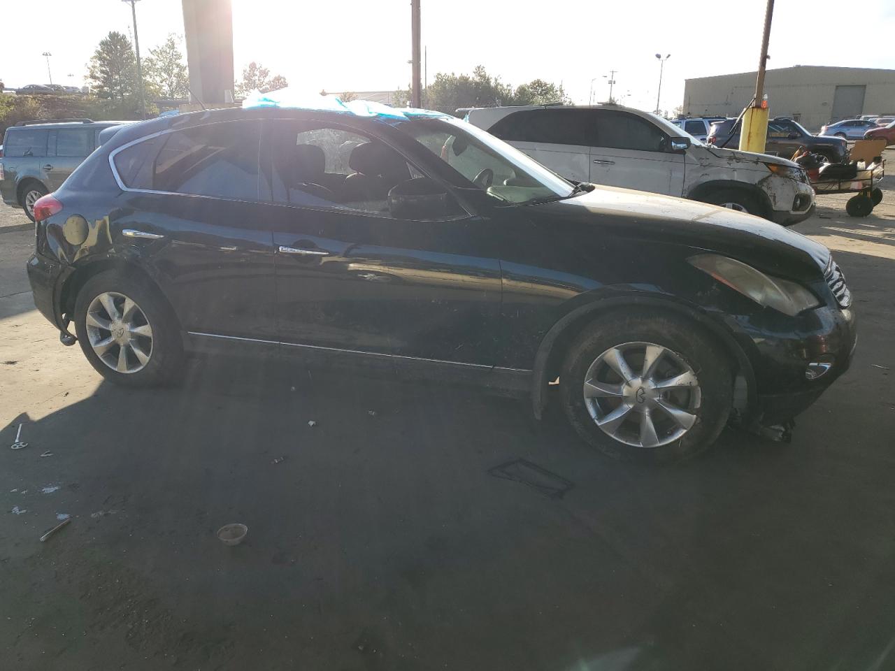 2010 Infiniti EX - Image 4