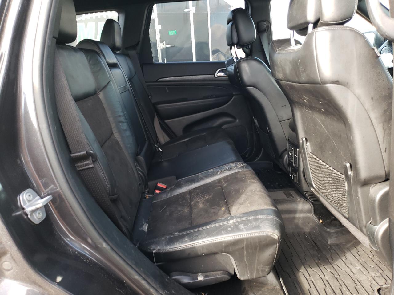 2019 Jeep Grand Cherokee - Image 11